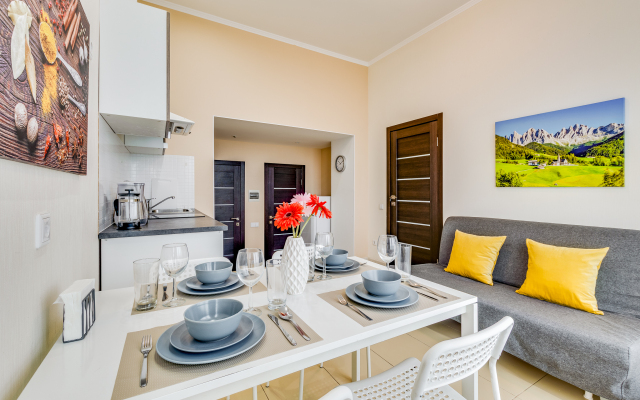 Апартаменты на Петергофском 59