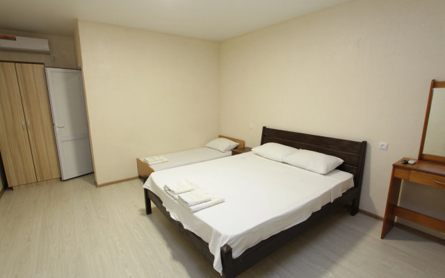 Crown Guest House
