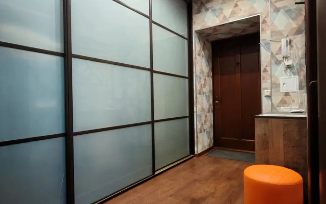 Na Prospekte Okeanskiy 54 Flat