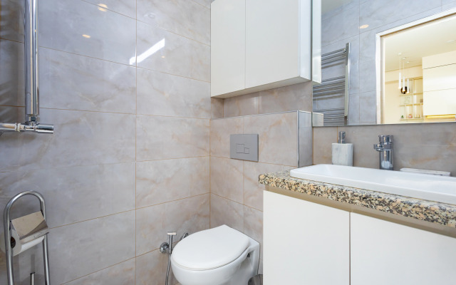 2-K v Novostroyke, Ulitsa Yeznika Koghbatsi, Ko1677 Flat
