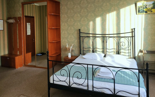 Paradiz Guest House