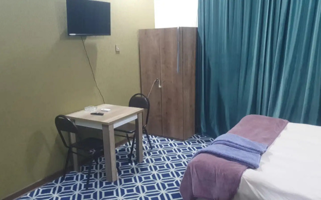EKM Hotel