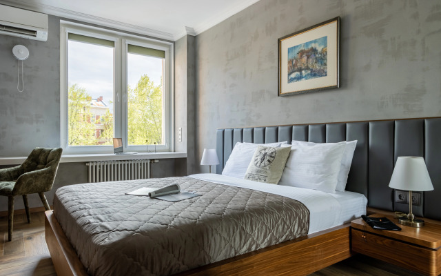 Апартаменты Whisper of the city