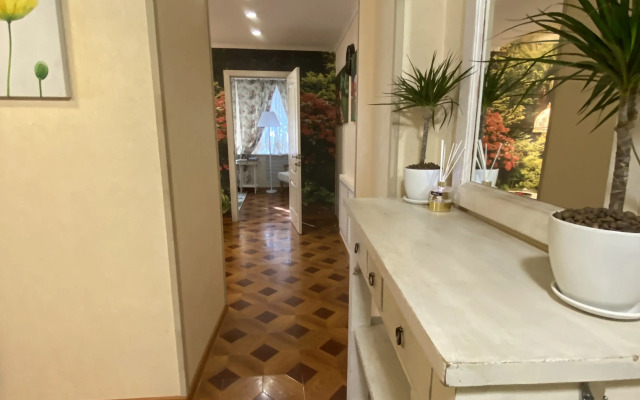 2-kh komnatnye apartamenty Klassik na Naberezhnoy Flat