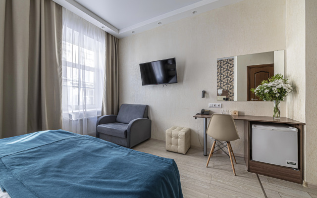 Dynasty Hotel