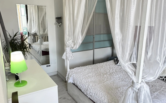 Апартаменты Apartment with Jacuzzi in the Center