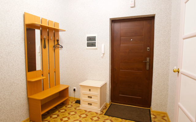 Квартира на улице 9 Мая 83 (21 этаж)