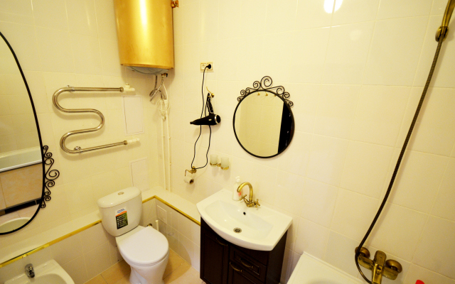 V Tsentre Yaroslavlya  Flat