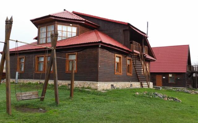 Kovcheg Hotel