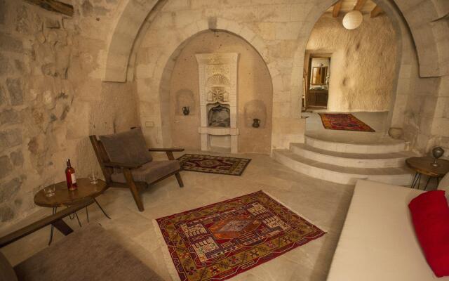 Helike Cave Suites