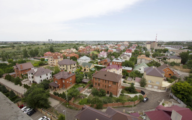 Green FOX Na Ulice Latysheva 3E/1 Apartments
