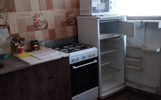 Na Ploshadi Pobedy Flat