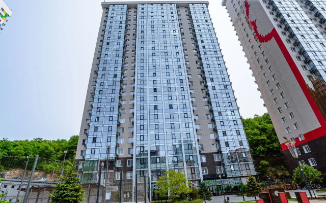 V Dome S Zakrytoy Territoriey Flat