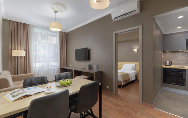 Izmajlovskij Park Apart-hotel