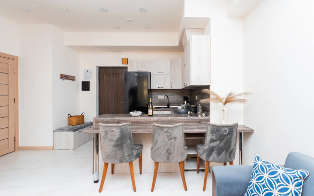 Апартаменты on Koghbatsi Street 16-93