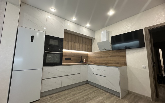 Uyut Flat