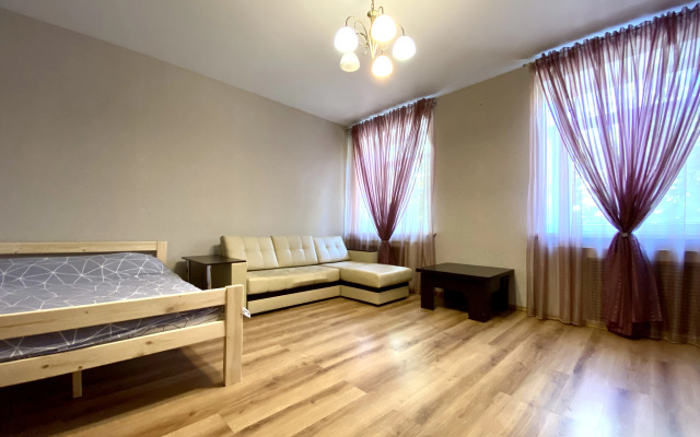 Квартира 2-комнатная Yarapartments на Советской 2