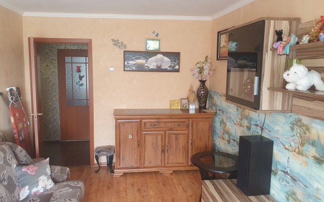 Na Sibiryakova 25 Apartment