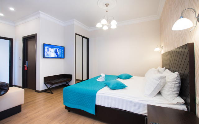 Brown Hotel