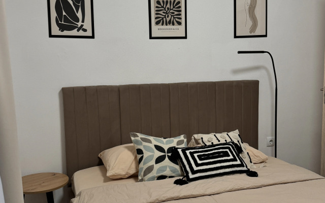 Апартаменты на улице Академика Колмогорова 24