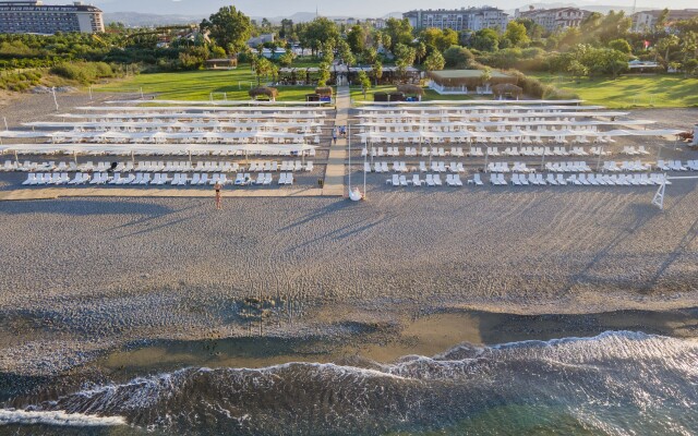 Asteria Family Resort Side Hotel