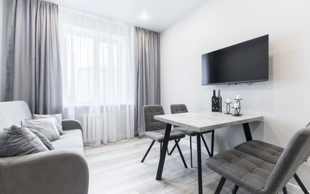 V Tsentre na Tukaya Flat