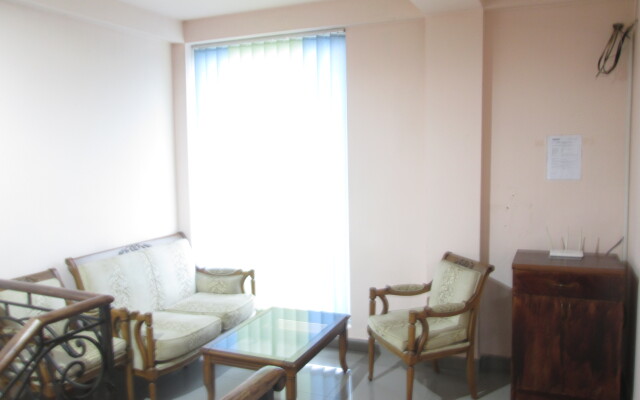 Old Isani Hotel