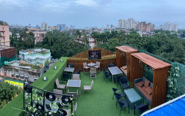 The Avenue Hotel Ballygunge