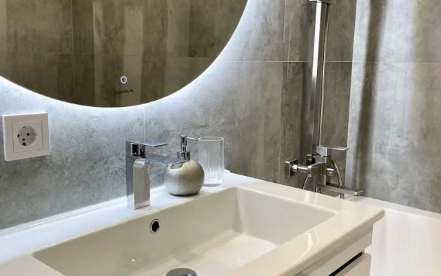 S vidom na Neskuchny prud Apartment