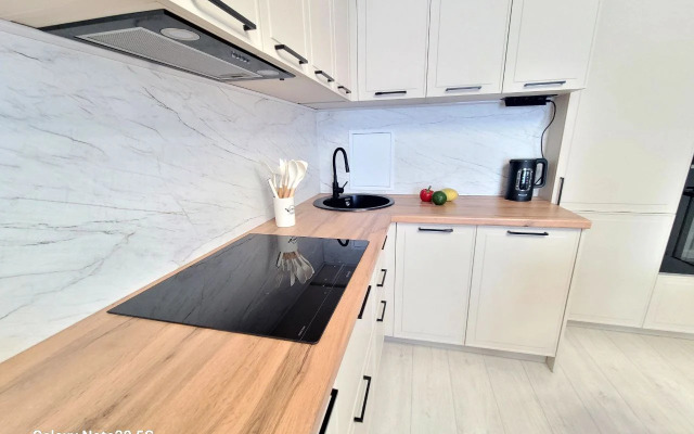 Premium 2-kh komnatnaya kvartira s vidom na gory Apartments