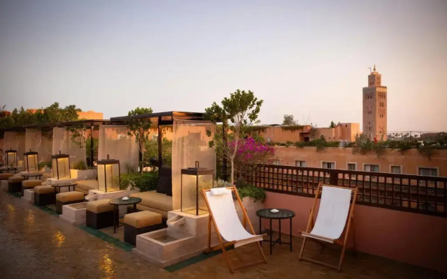 Отель Les Jardins De La Koutoubia