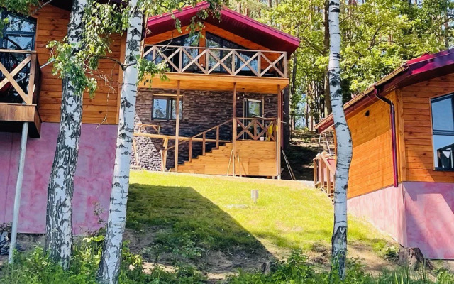 Lode Hotel