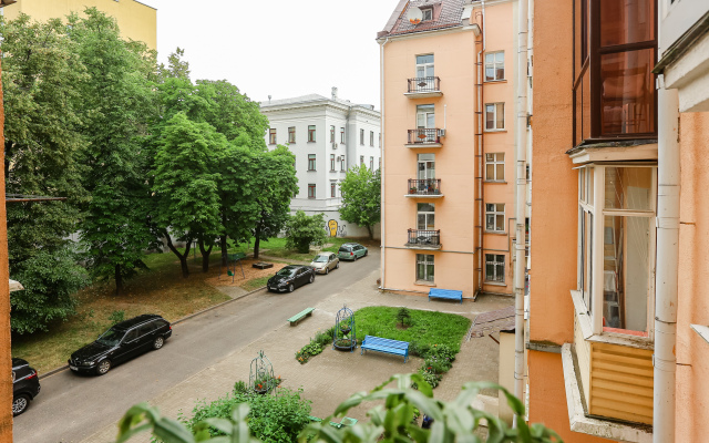 BelaTravel Apartments at the address Ulyanovskaya, 4
