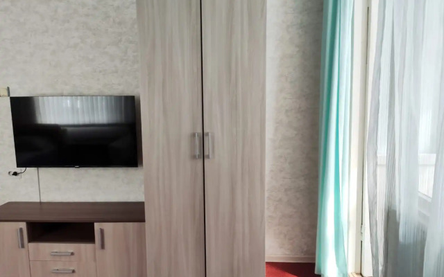 1-Komnatnaya v Lazarevskom po ulitse Pobedy Apartments