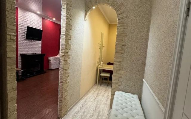 Na Pervomayskoy 71/1 Flat