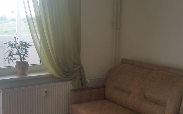 Квартира на Платона Кляты