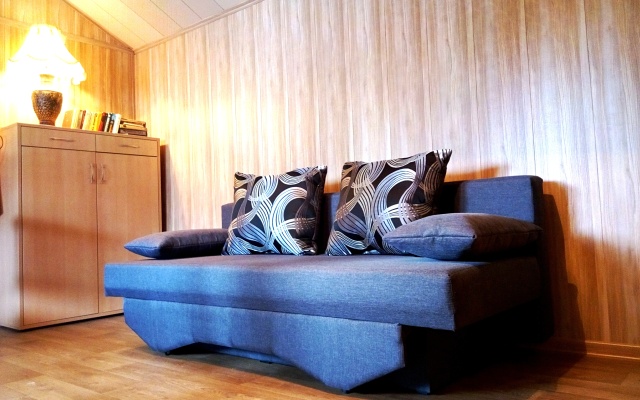 Central House Lesnoi Guest House