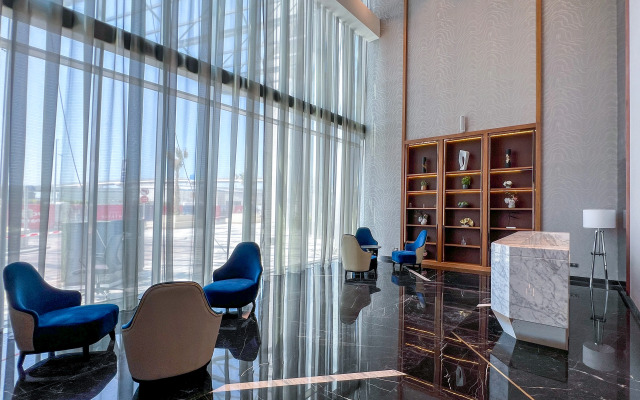 Apartment Keyrock Living: Exclusive Luxury at Aykon Tower