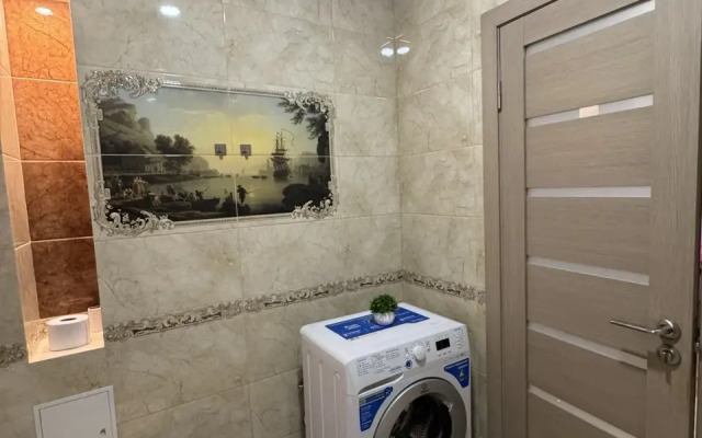 Stilnaya V Elitnom Dome Flat