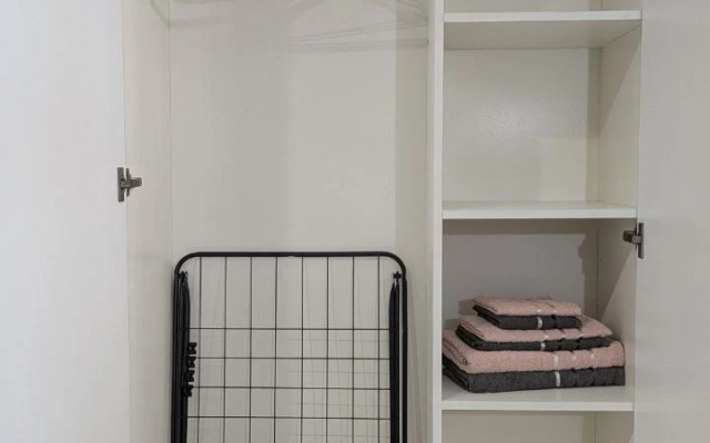 Studiya V Zhk Flora S Dizaynerskim Remontom Flat