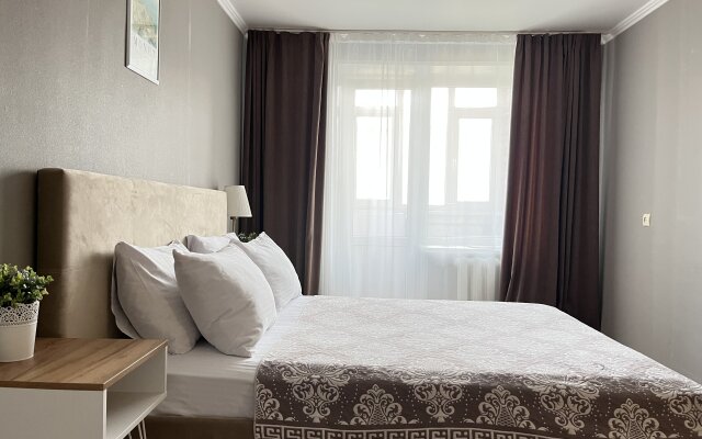 Broadway House Apartments
