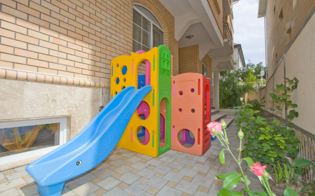 Golden Ledy Guest House