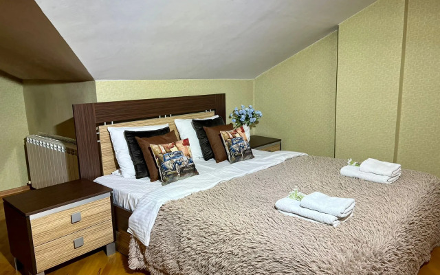 Квартира Мансарда