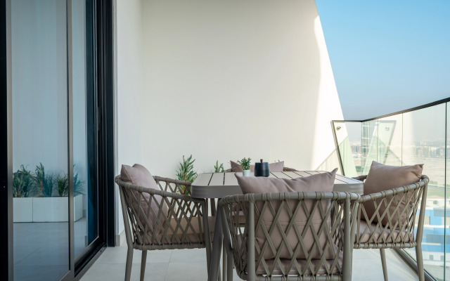 Apartment Keyrock Living - Binghatti Canal Sky Retreat