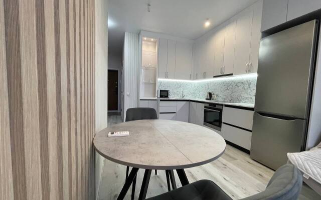 V Tsentre Simferopolya Apartments