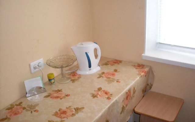 Na Prospekte Gagarina, 8-Ya Liniya, 7 Flat