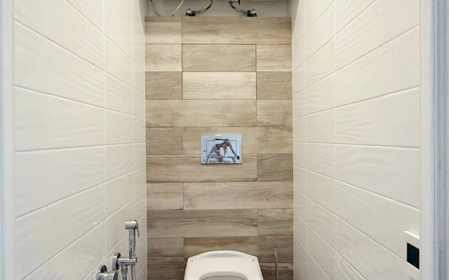 Апартаменты 4-комнатные HomeApart Сторожовская 8 (2)