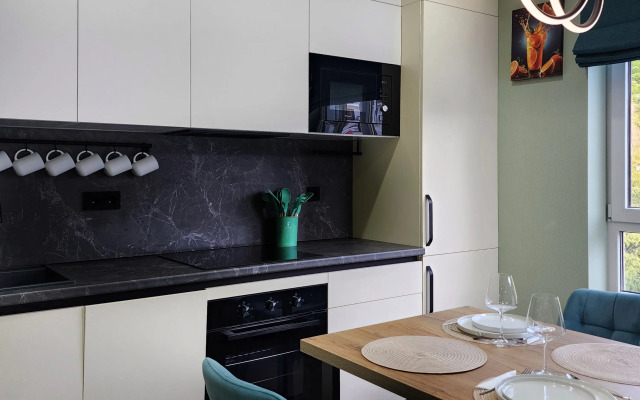 Квартира 2-х комнатная квартира в Сочи с видом на лес