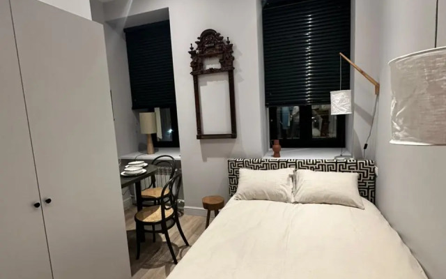 Апартаменты Дизайнерская студия в центре столицы