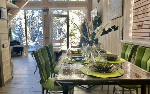 Частный дом уютный барн Green House